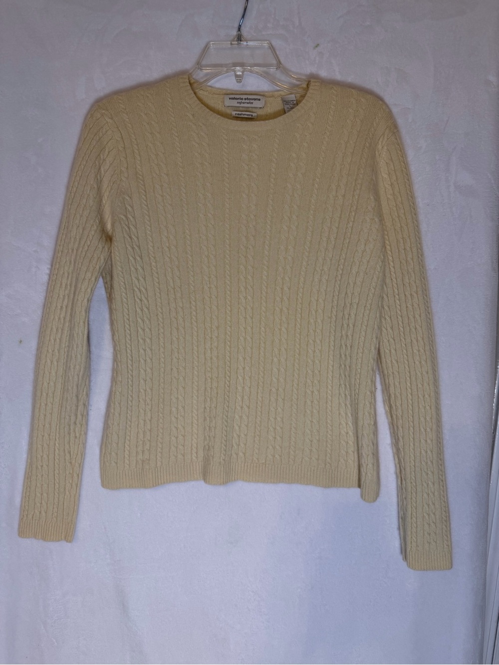 VALERIE STEVENS 100% Cashmere Cable Knit Sweater — Large
